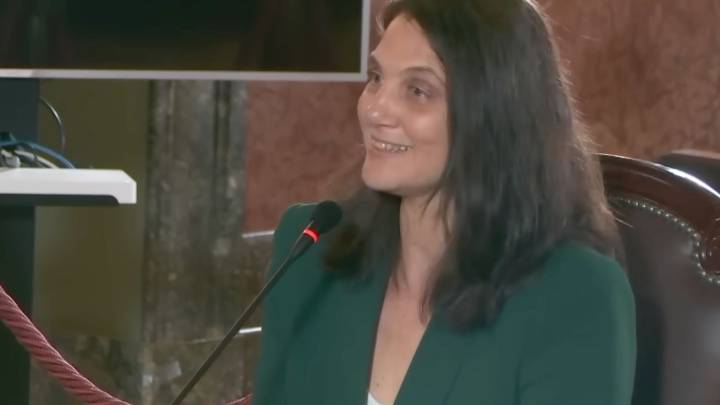 Sánchez Acera no recuerda nada: la asesora de Moncloa sufre amnesia selectiva para proteger a García Ortiz