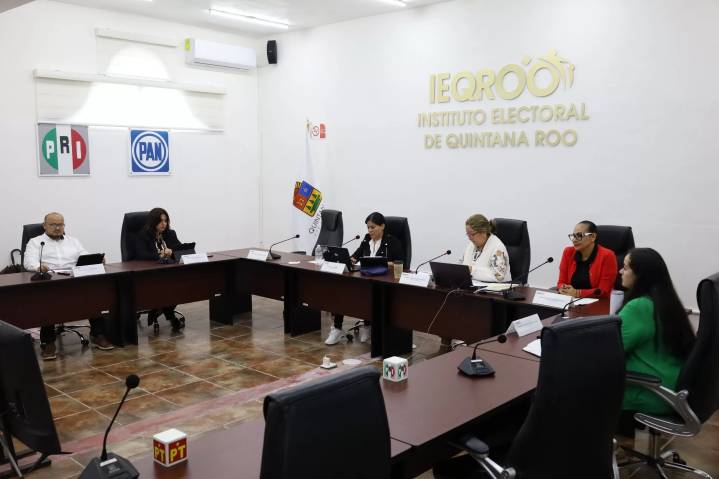 Renueva el Consejo General del IEQROO a sus comisiones