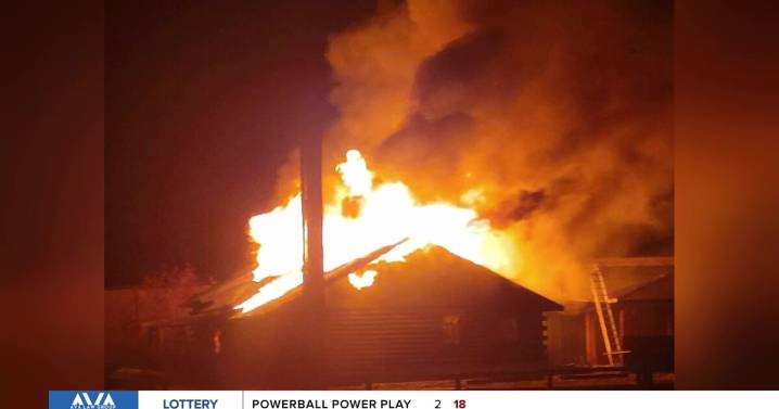 Fire destroys restaurant in Shepherd