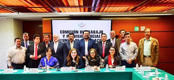 Diputados continúan la “Ruta por las 40 Horas” en México