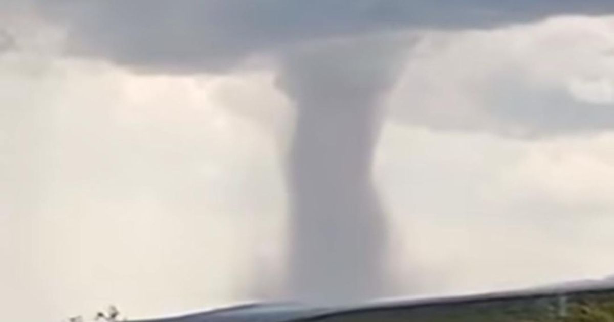 Video. El impresionante tornado que sorprendió en la zona de un yacimiento en el límite entre Neuquén, La Pampa y Mendoza