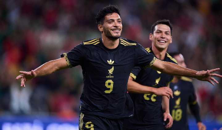 ¡Golazo de Raúl! Concacaf nombra gol de tiro libre de Jiménez como el mejor del año