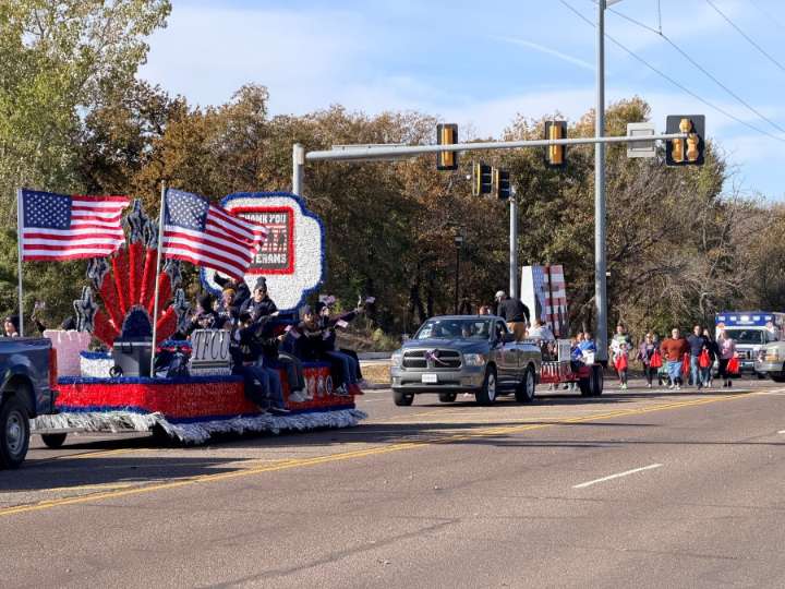 Honoring those who served at Midwest City Veterans Day Parade