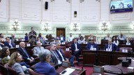 En sesión conjunta, la Legislatura definió la suspensión de un fiscal adjunto del MPA