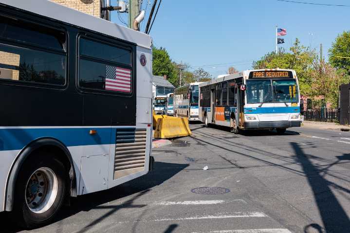 Staten Island transit survey: Riders give failing grade for reliability