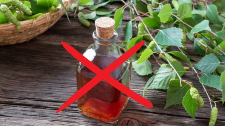 Ni vinagre blanco ni abono: el apreciado producto de jardinería que elimina las malas hierbas sin esfuerzo