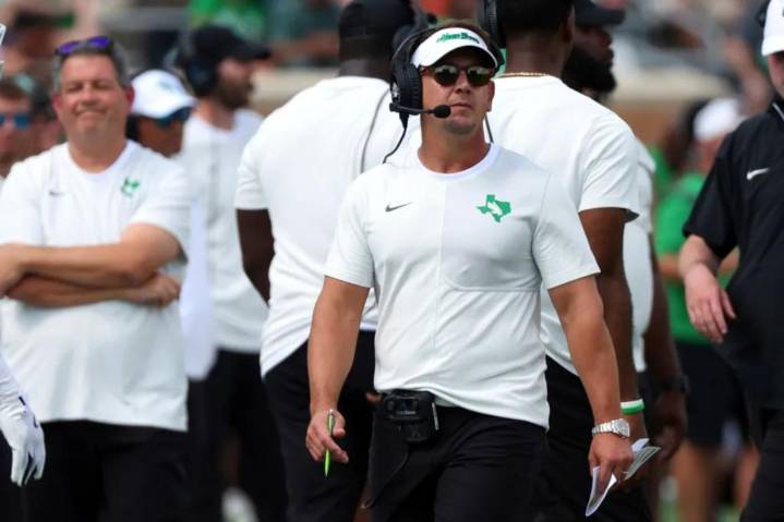 Oklahoma State hires Eric Morris in hopes of reviving program