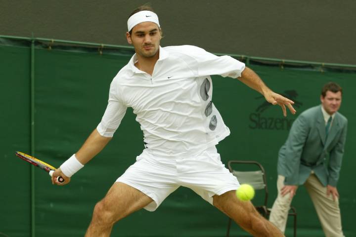 Federer elected to International Tennis Hall of Fame