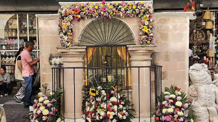 Santa Cecilia llena de música y color el andador del Centro de Celaya