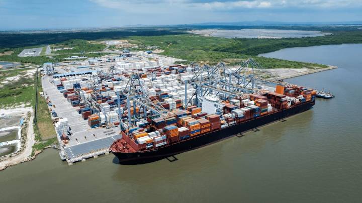 Ministro de Producción: Propuesta de Estados Unidos ha sido de eliminar la sobretasa del 15 %, no solo reducirla