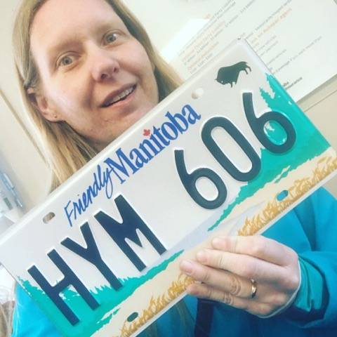 Mennonite Woman Snags Best License Plate Ever! (This is real!)