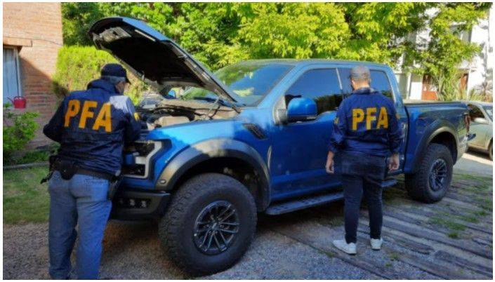 Una ONG denunció que circulan más de 80 mil autos “mellizos” en el país y la mayoría son camionetas