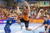 Jaque mate del Bathco al Bidasoa en el Vicente Trueba