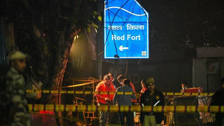 Red Fort metro station reopens gates days after deadly blast
