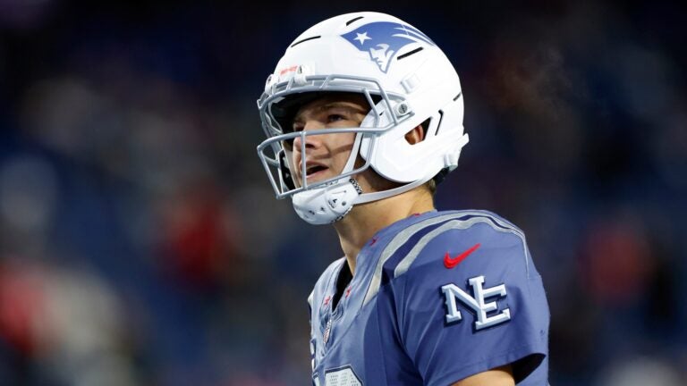 Maye shrugs off MVP chants, love from Patriots teammates following win vs. Jets