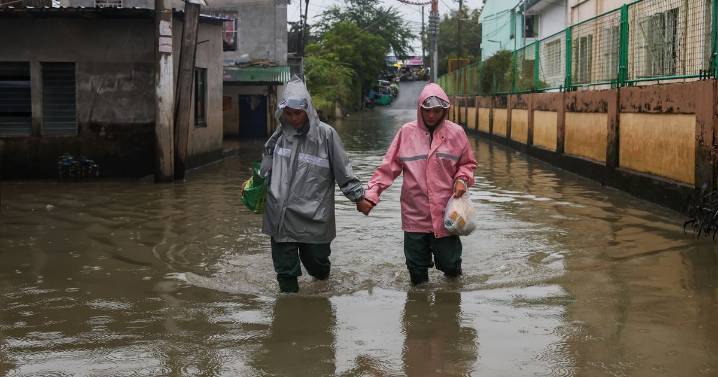 BREAKING: Super Typhoon Fung-wong kills 2 after lashing Philippines and forcing evacuation