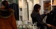 Holiday shopping in full swing for Illinois retailers