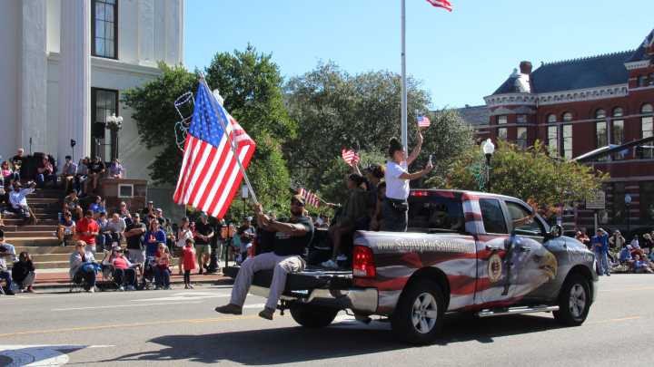 What's closed on Veterans Day in NC? Plus special deals…