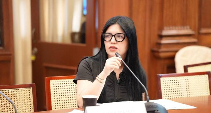 Congreso: Comisión de Ética aprueba indagación preliminar contra Ariana Orué por presuntas irregularidades en su despacho