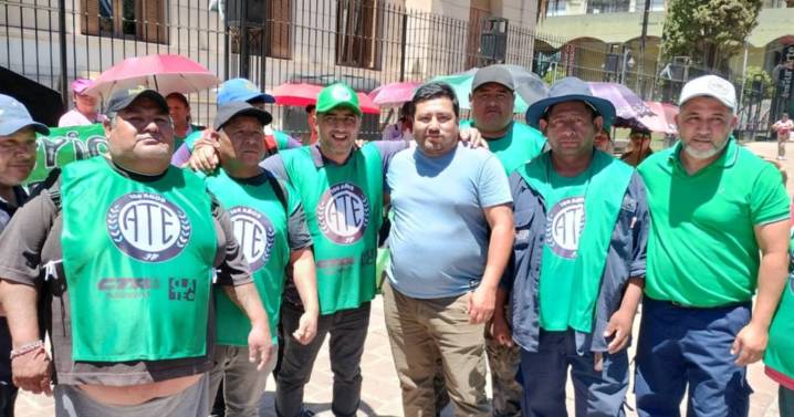 Ate se movilizó para pedir un mayor aumento salarial y alertó por posibles despidos