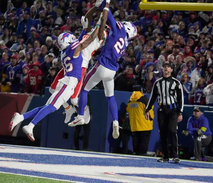 Chiefs, Dolphins Could Agree to Season