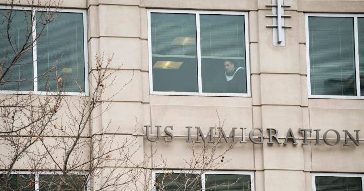 ‘Green Card a revisión’: Ciudadanos de al menos 19 países enfrentarán medidas más duras de Trump