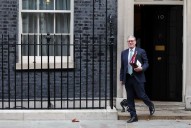 UK lobbying Poland to buy Swedish submarines, sources say