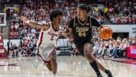 Braden Smith scores 29 and No. 2 Purdue tops No. 8 Alabama in season’s first top