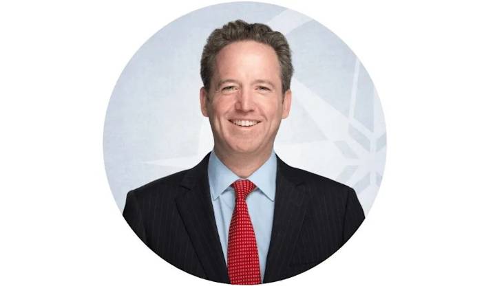 Toronto mansion owners ordered to tear down wall on their property, only a year after city approved it