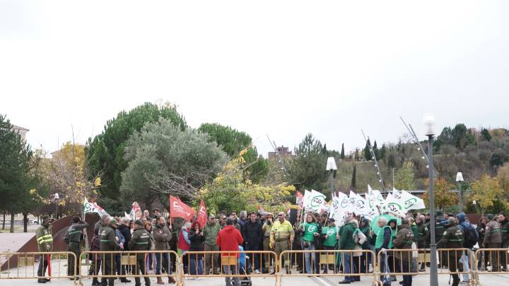 Críticas sindicales al decreto de incendios de Castilla y León: "No aborda los problemas estructurales"