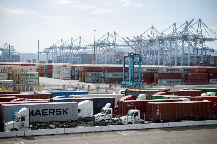 Tariff Effect? US Trade Deficit Narrow As Imports Decline