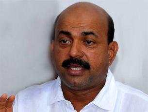 Mangaluru: Former MLA Moideen Bava’s WhatsApp hacked; hackers seek money from his contacts