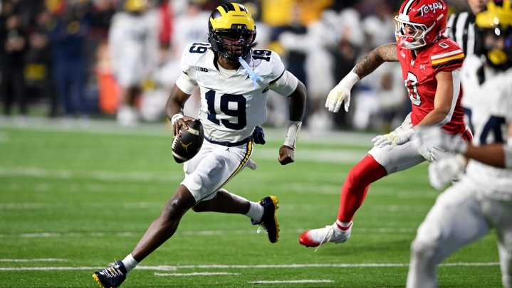 Michigan jumps up in AP college football poll