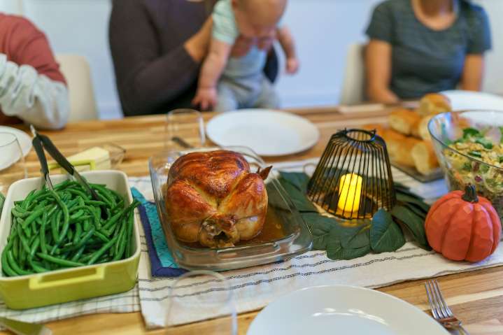 Miss Manners: Need a refresher on dining etiquette tips prior to Thanksgiving? We’ve got you