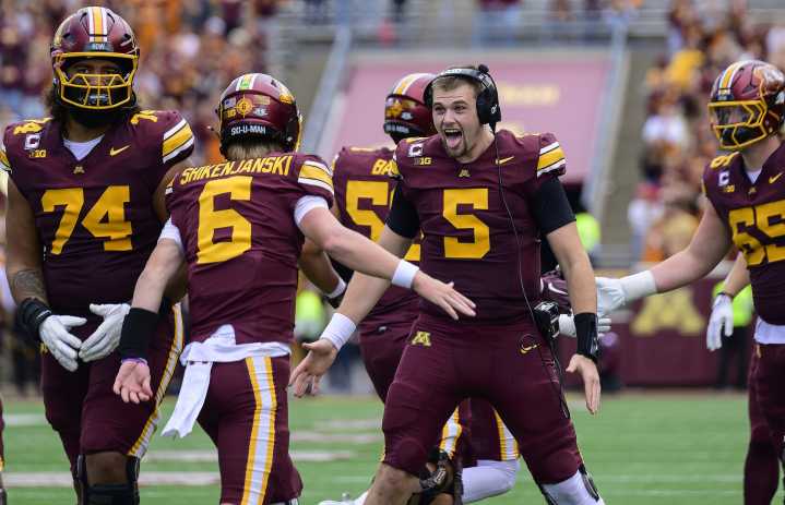 How Gophers are adjusting their quarterback recruiting