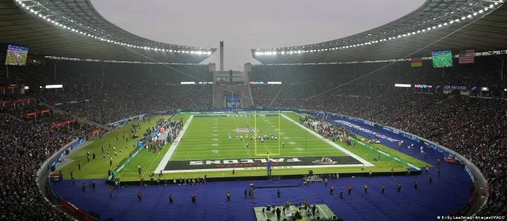 La NFL conquista Berlín: espectáculo americano en un estadio lleno de historia