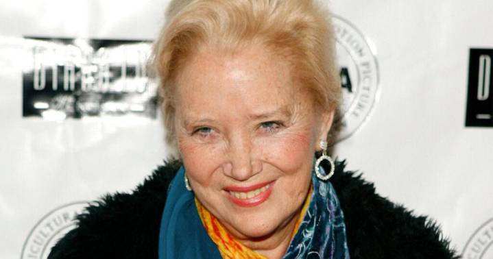 Sally Kirkland, stage and screen star who earned an Oscar nomination in 'Anna,' dies at age 84