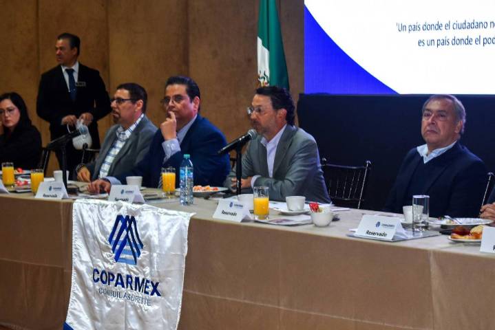 Coparmex presenta panorama económico; estima crecimiento máximo de 1.4% del PIB para 2026 en México