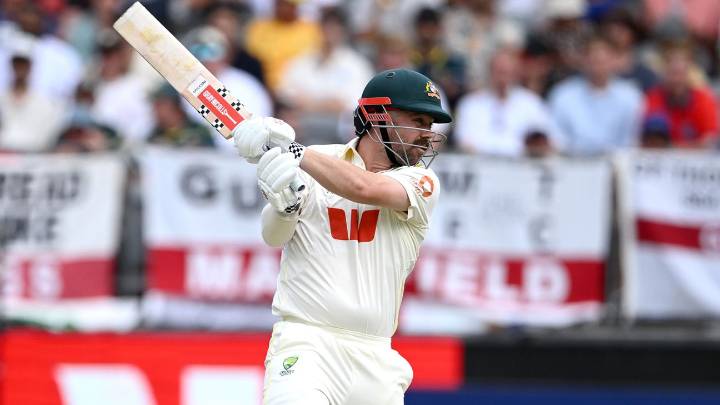 Head 'happy' to keep opening amid Khawaja debate