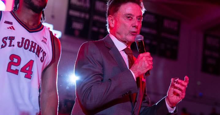 No. 5 St. John's handles early hype, routs Quinnipiac in season-opening tuneup for No. 15 Alabama