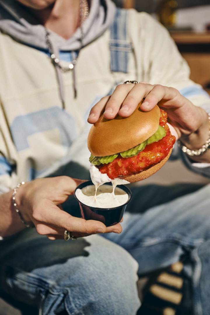 Wingstop celebrates National Chicken Sandwich Day with free sandwiches for four days