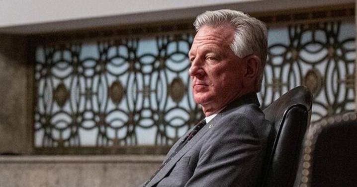 Tuberville files legislation requiring rideshare drivers to meet 'basic English proficiency standards'