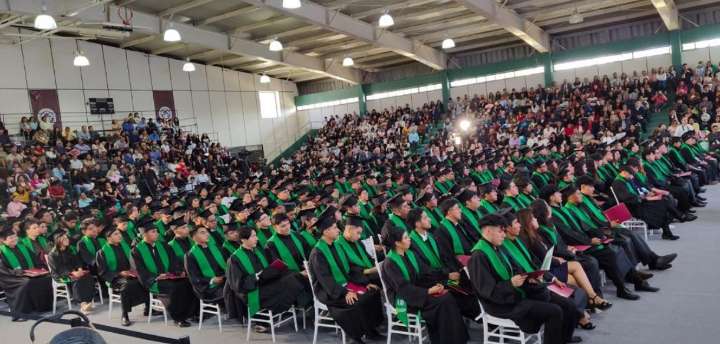 UTP gradúa a más de mil talentos y promete un futuro que mueve a Puebla