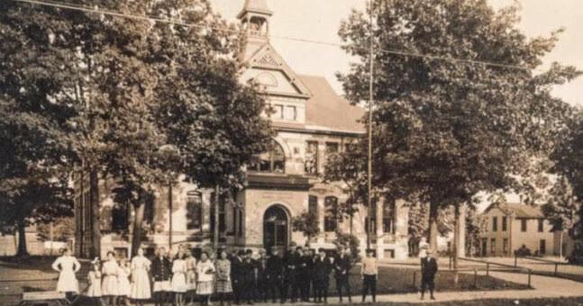 Thanks “Giving” a tradition of Ludington school children for over 100 years