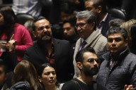 Monreal propone posponer debate sobre reforma de revocación de mandato