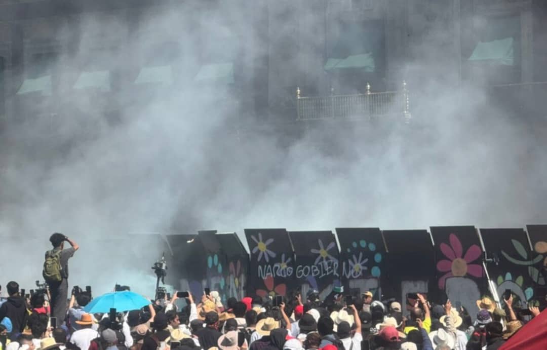 Jóvenes protestaron en México contra Sheinbaum