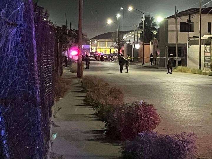 Asesinan a hombre y dejan un lesionado en Oasis Revolución