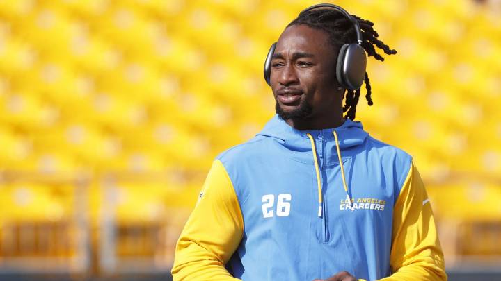 Asante Samuel Jr. cleared for Freturn, meeting with multiple NFL teams