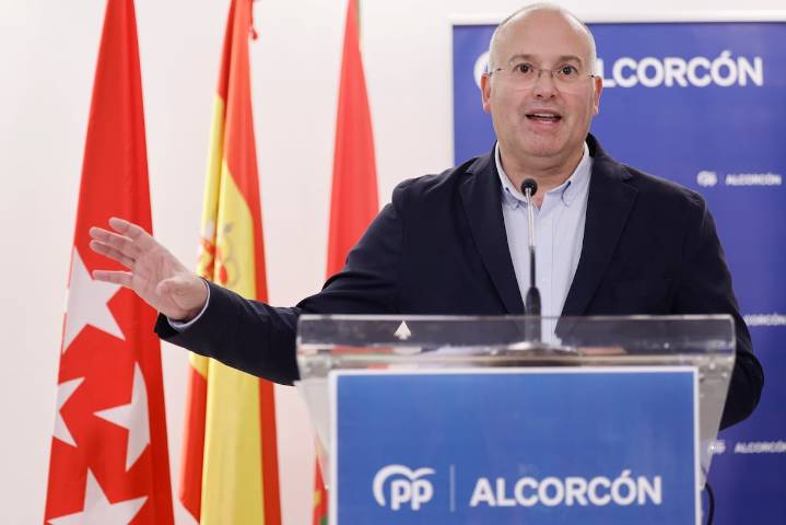 Tellado, tras las palabras de Ayuso sobre los inmigrantes: “Hay un millón de puestos que no se cubren, España necesita mano de obra”