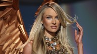 Candice Swanepoel Hace Visita Relámpago a México, Mira con Quién Estuvo el Ángel de VS